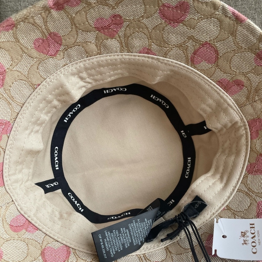 NWT！Coach women's Signature Heart Print Bucket Hat （COACH CP354）SIZE XS/S - Picture 4 of 7